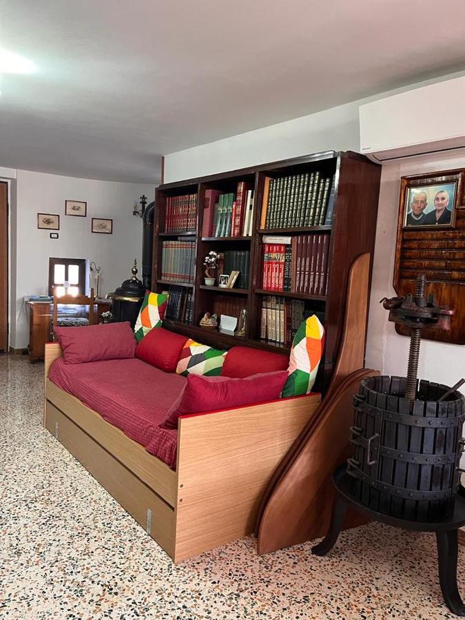 Pensjonat Casa Fra Gli Ulivi Di Giuseppe Sonnino Zewnętrze zdjęcie